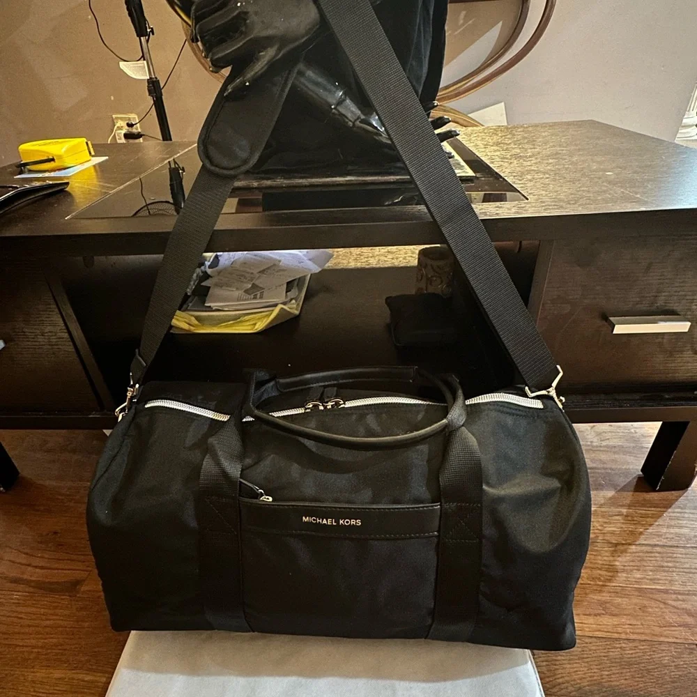 Michael kors duffle bag